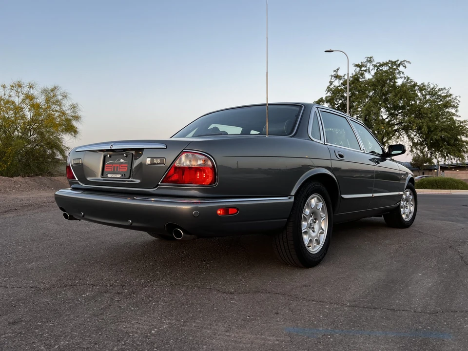 2003 Jaguar X308 XJ - Image 19 of 31
