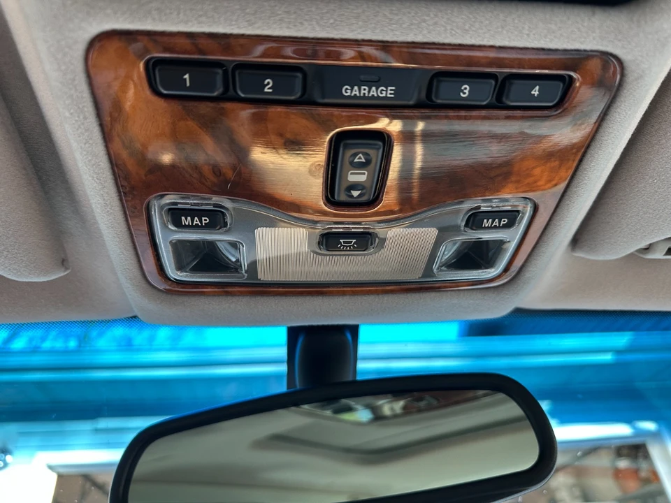 2003 Jaguar X308 XJ - Image 18 of 21