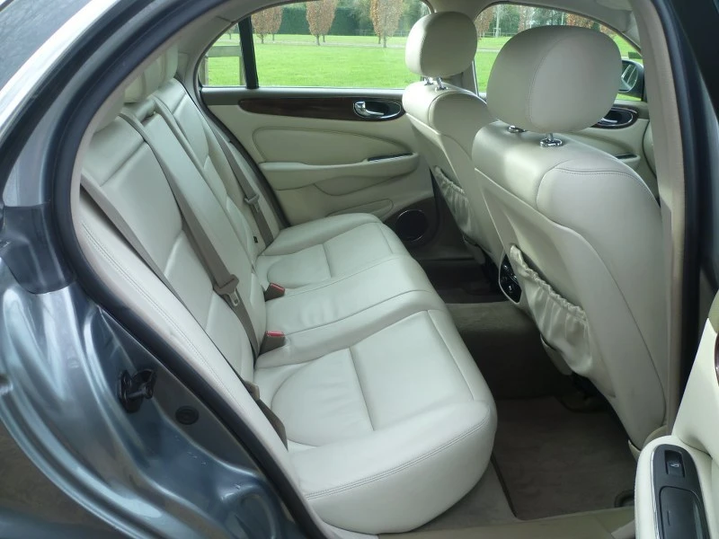 2003 Jaguar X308 XJ - Image 26 of 30