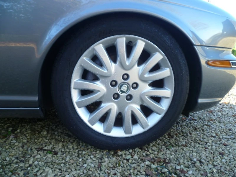 2003 Jaguar X308 XJ - Image 18 of 30