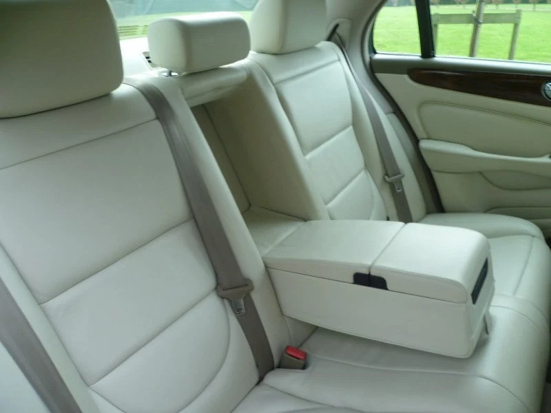 2003 Jaguar X308 XJ - Image 30 of 30