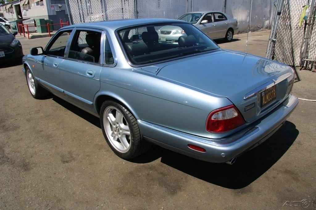 2003 Jaguar XJ Series 4 - Image 3 of 20