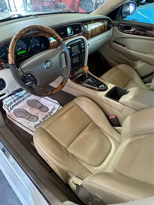 2003 Jaguar XJ Series 4 - Image 3 of 4