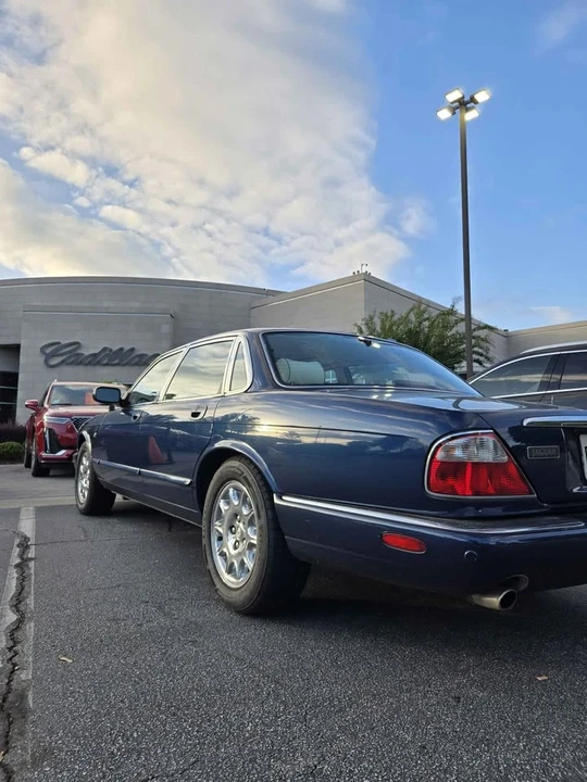2003 Jaguar X308 XJ - Image 3 of 9