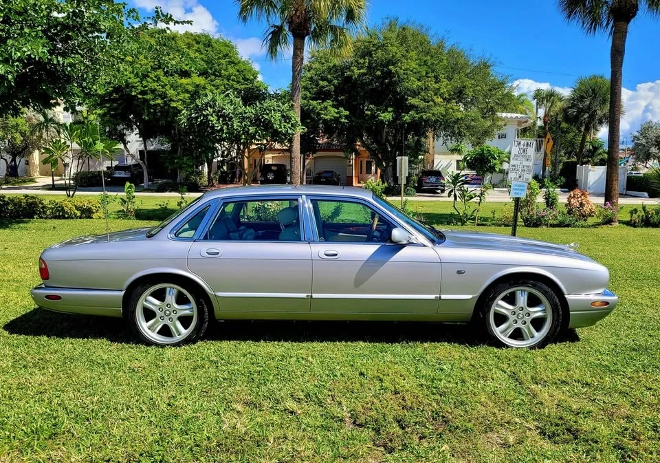 2003 Jaguar X308 XJ - Image 8 of 20