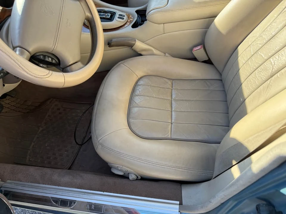 2003 Jaguar X308 XJ - Image 9 of 20