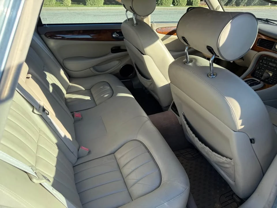 2003 Jaguar X308 XJ - Image 10 of 20