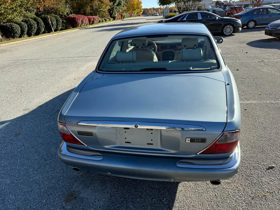 2003 Jaguar X308 XJ - Image 4 of 20