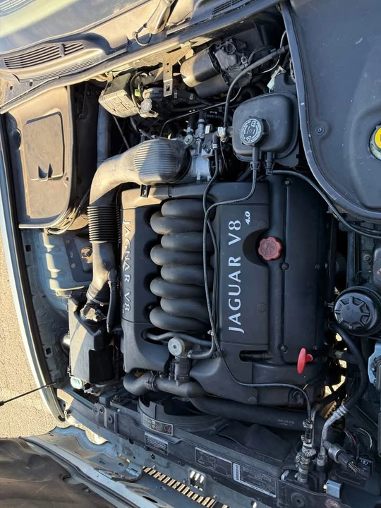 2003 Jaguar X308 XJ - Image 17 of 20