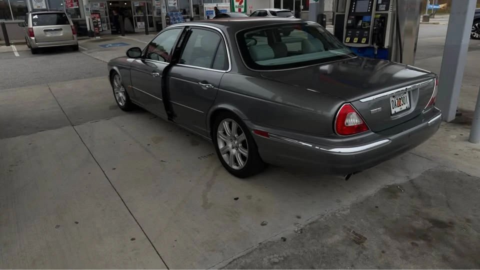 2003 Jaguar X308 XJ - Image 4 of 4