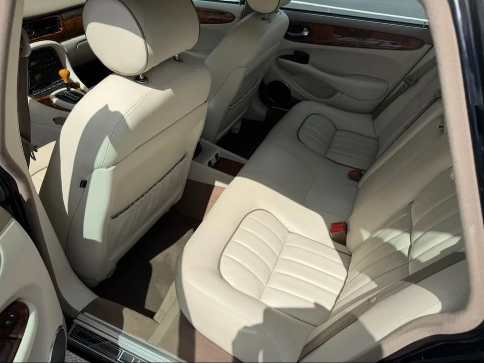 2003 Jaguar X308 XJ - Image 14 of 19