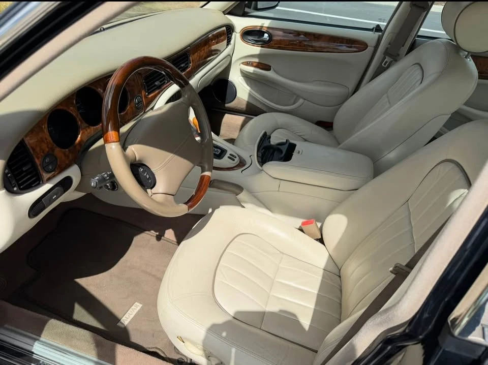 2003 Jaguar X308 XJ - Image 10 of 19