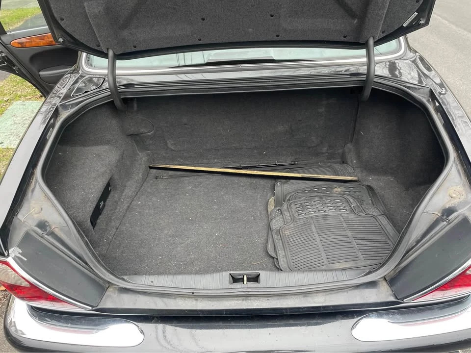 2003 Jaguar X308 XJ - Image 15 of 19