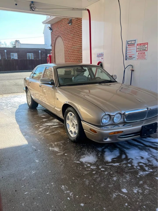 2003 Jaguar X308 XJ - Image 8 of 10