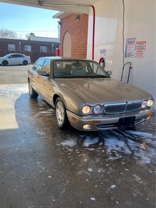 2003 Jaguar X308 XJ - Image 4 of 10