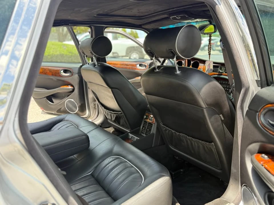 2003 Jaguar X308 XJ - Image 9 of 17