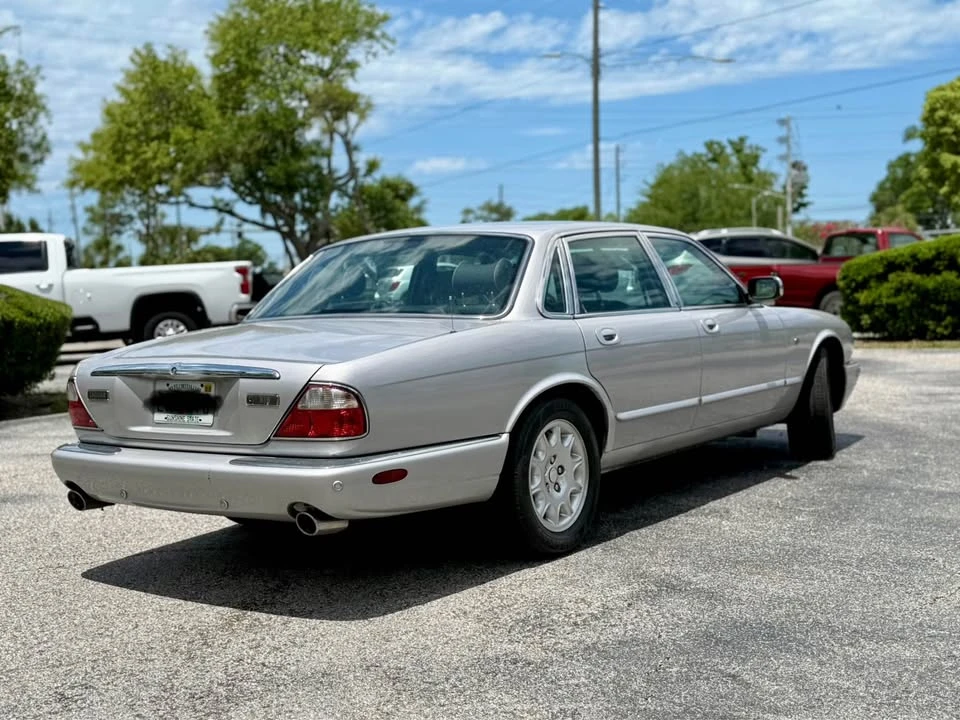 2003 Jaguar X308 XJ - Image 5 of 17