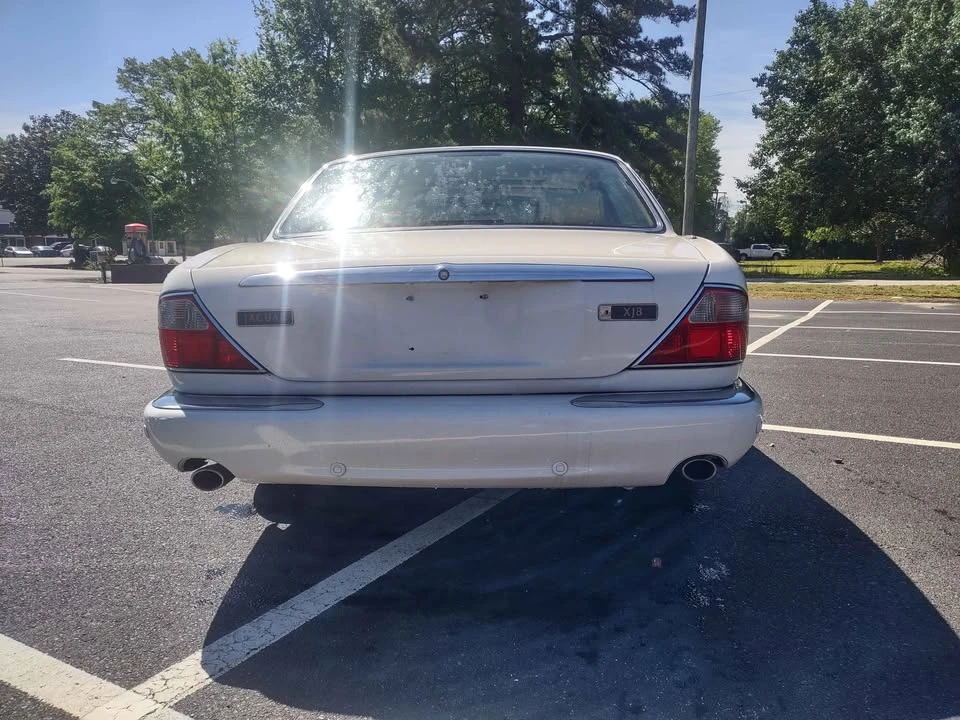2003 Jaguar X308 XJ - Image 5 of 12