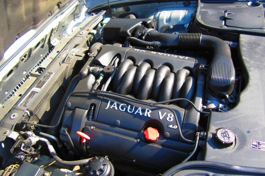 2003 Jaguar X308 XJ - Image 3 of 5