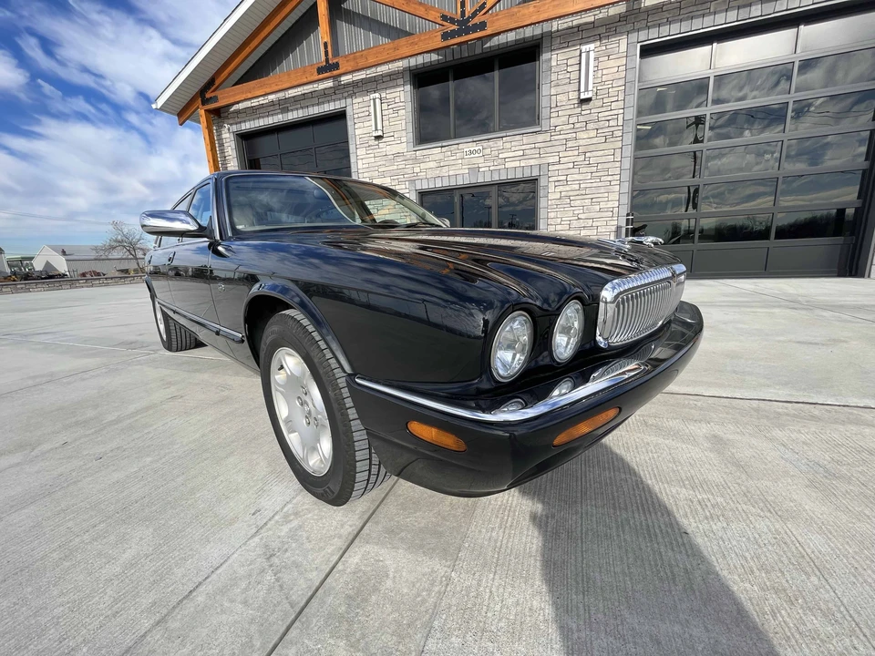 2003 Jaguar X308 XJ - Image 12 of 31