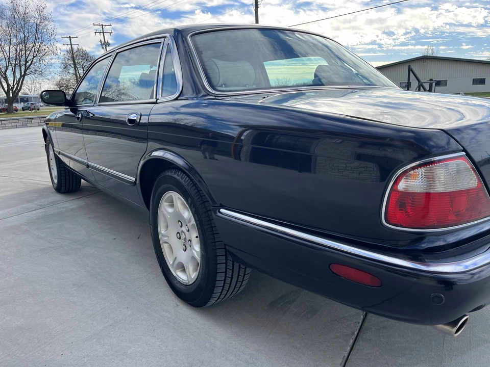 2003 Jaguar X308 XJ - Image 25 of 31