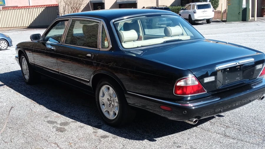2003 Jaguar X308 XJ - Image 3 of 18
