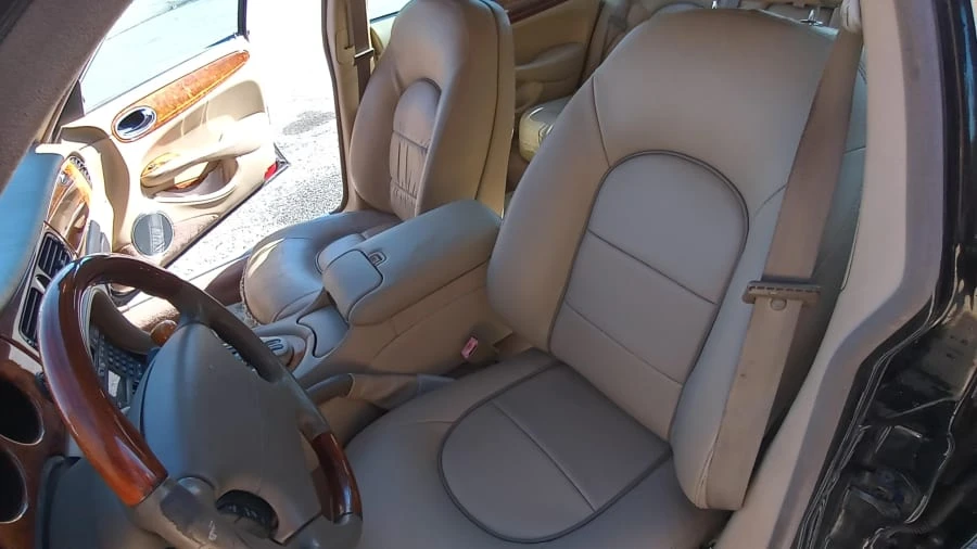 2003 Jaguar X308 XJ - Image 5 of 18