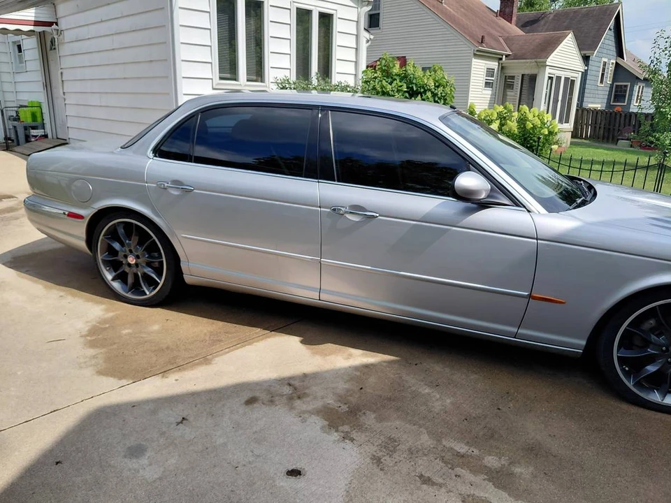 2003 Jaguar X308 XJ - Image 11 of 13