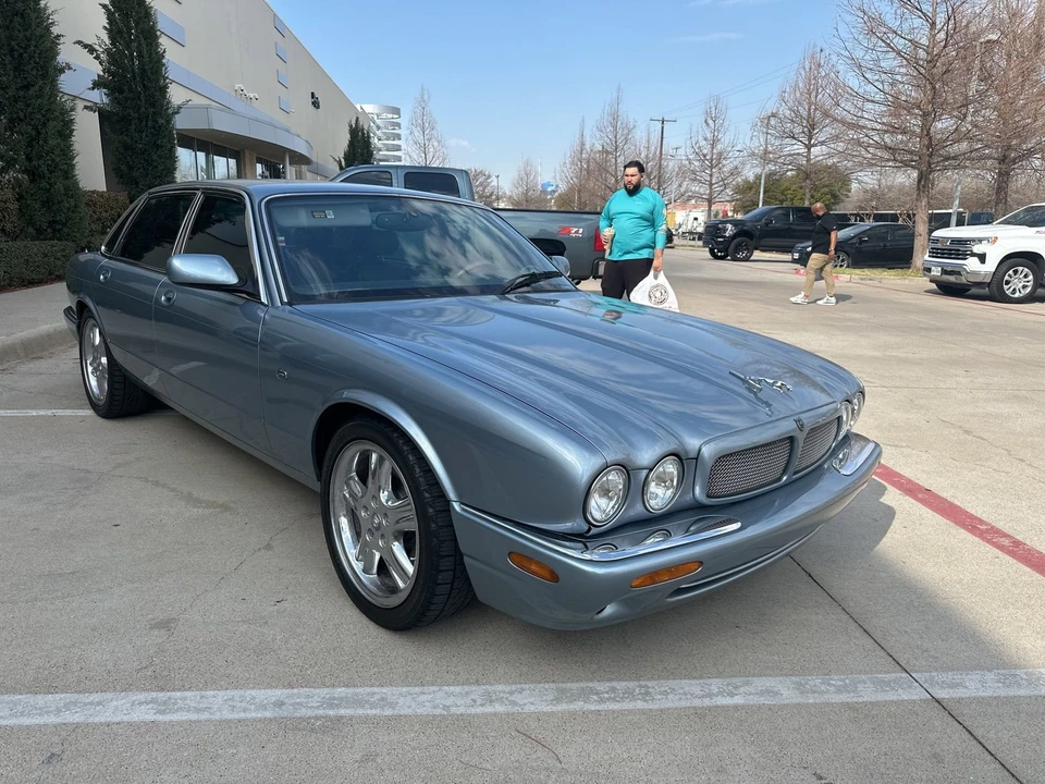 2003 Jaguar X308 XJR - Image 3 of 8
