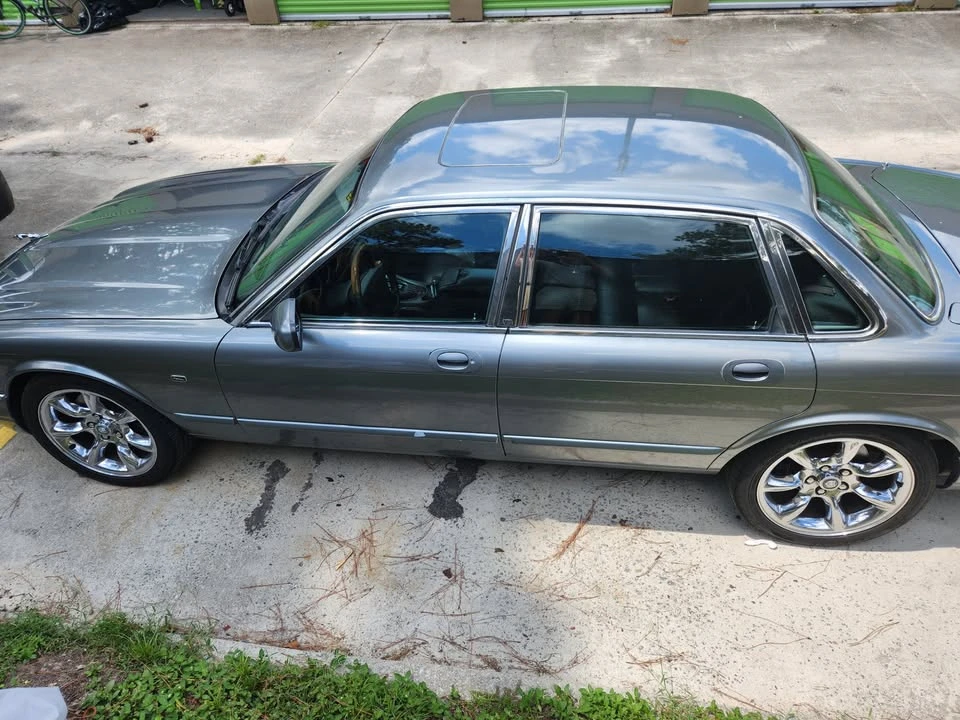 2003 Jaguar X308 XJR - Image 7 of 10