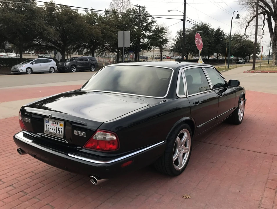 2003 Jaguar X308 XJR - Image 6 of 31