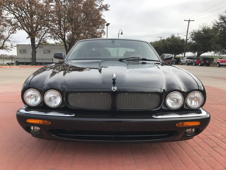 2003 Jaguar X308 XJR - Image 10 of 31