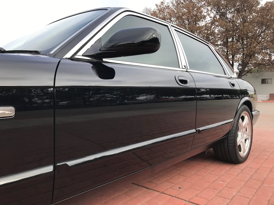 2003 Jaguar X308 XJR - Image 18 of 31