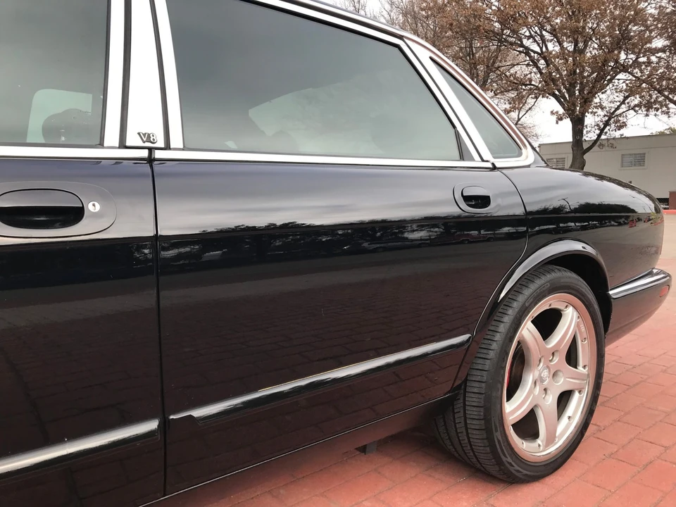 2003 Jaguar X308 XJR - Image 21 of 31