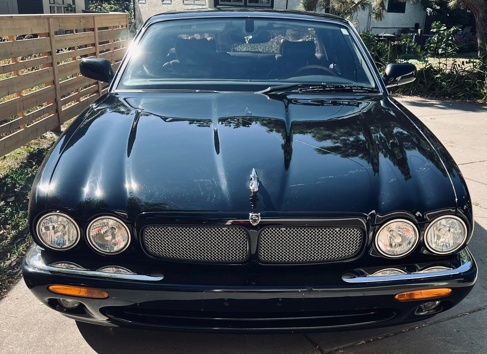 2003 Jaguar X308 XJR - Image 9 of 31