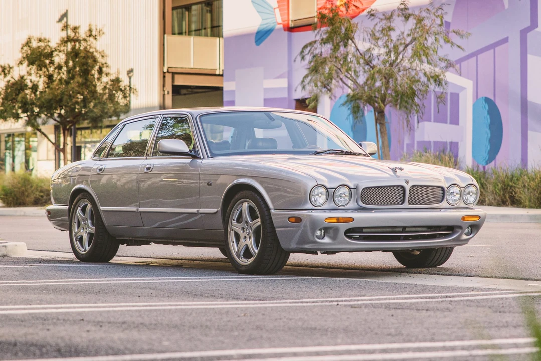 2003 Jaguar X308 XJR - Image 15 of 31