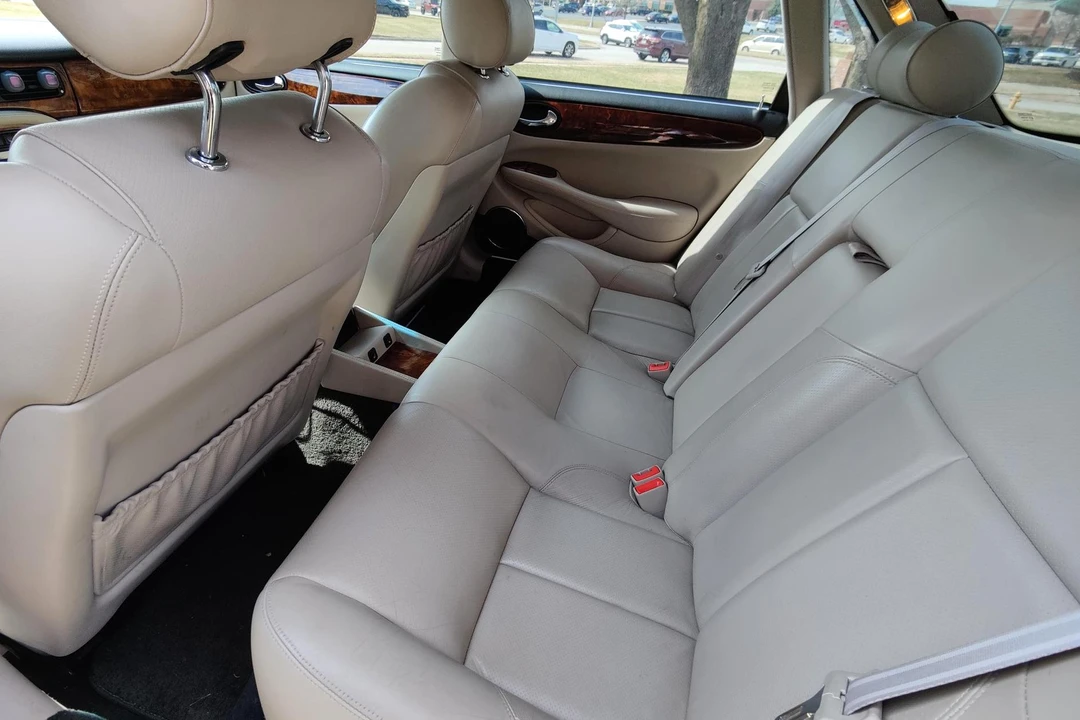 2003 Jaguar X308 XJR - Image 27 of 31