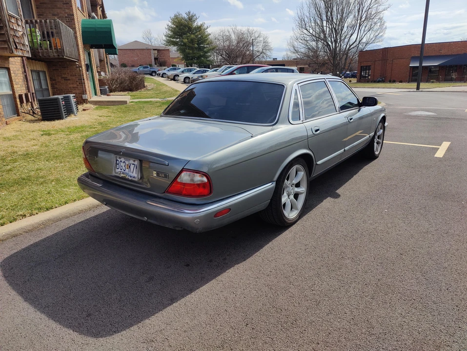 2003 Jaguar X308 XJR - Image 7 of 31