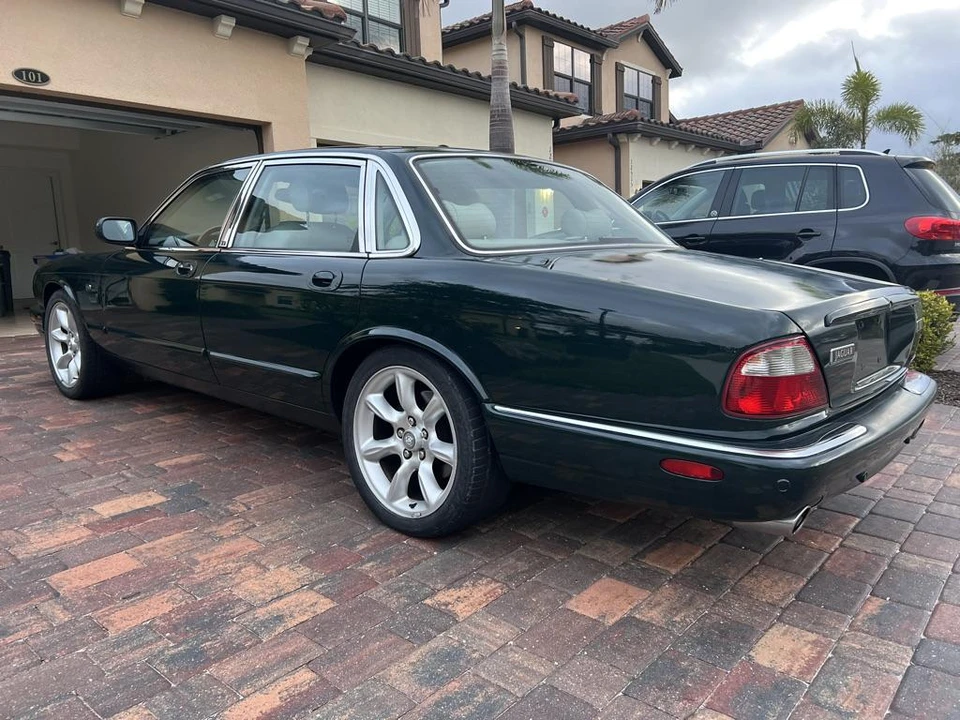 2003 Jaguar X308 XJR - Image 10 of 31