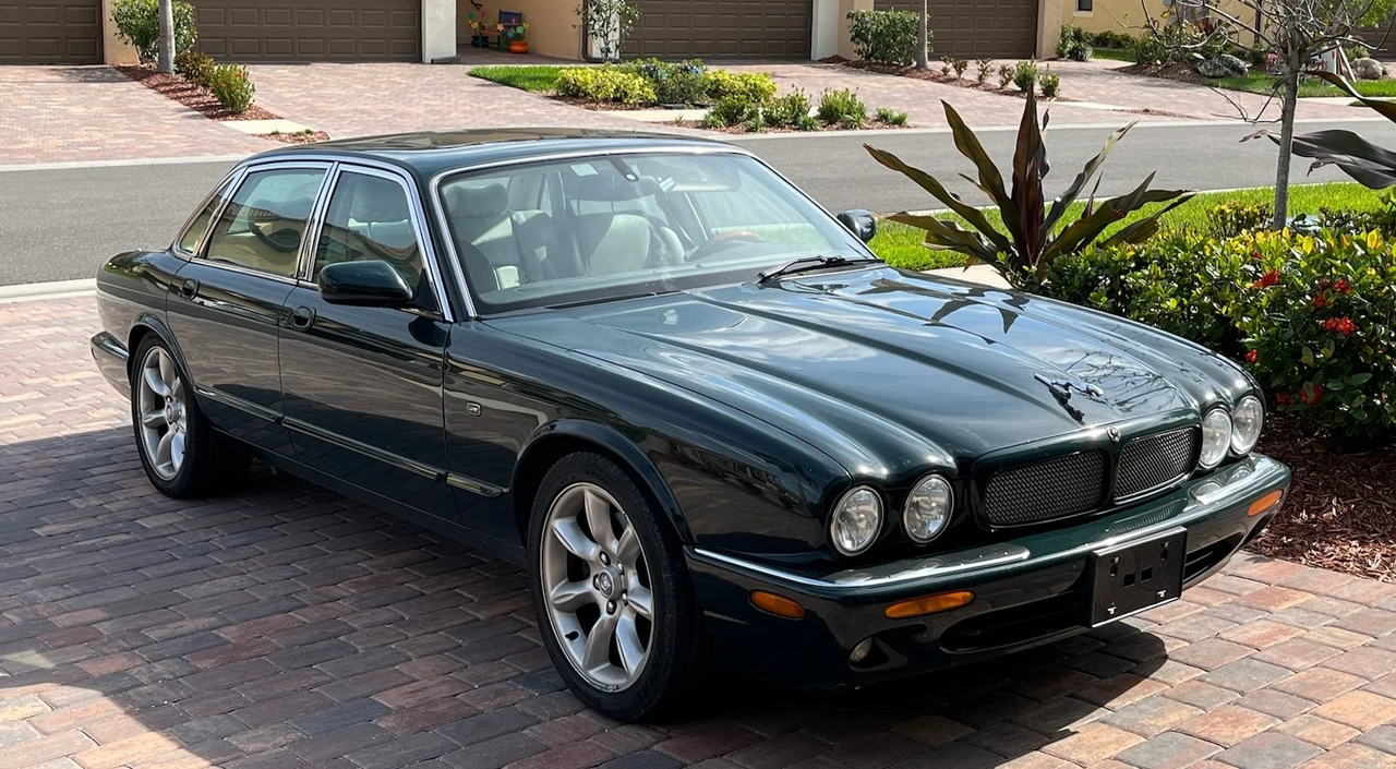 2003 Jaguar X308 XJR - Image 4 of 31