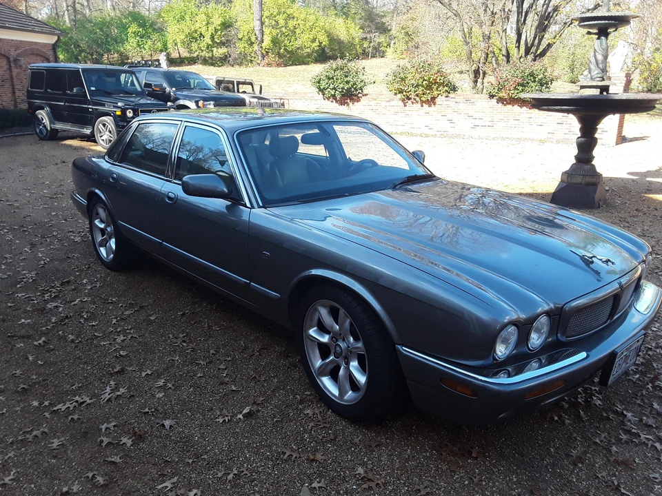 2003 Jaguar X308 XJR - Image 3 of 31