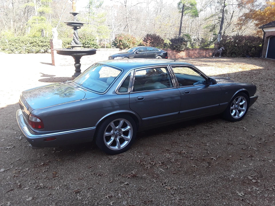 2003 Jaguar X308 XJR - Image 5 of 31
