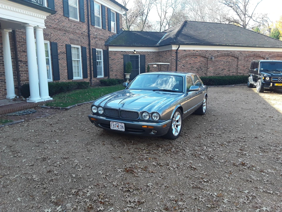 2003 Jaguar X308 XJR - Image 7 of 31