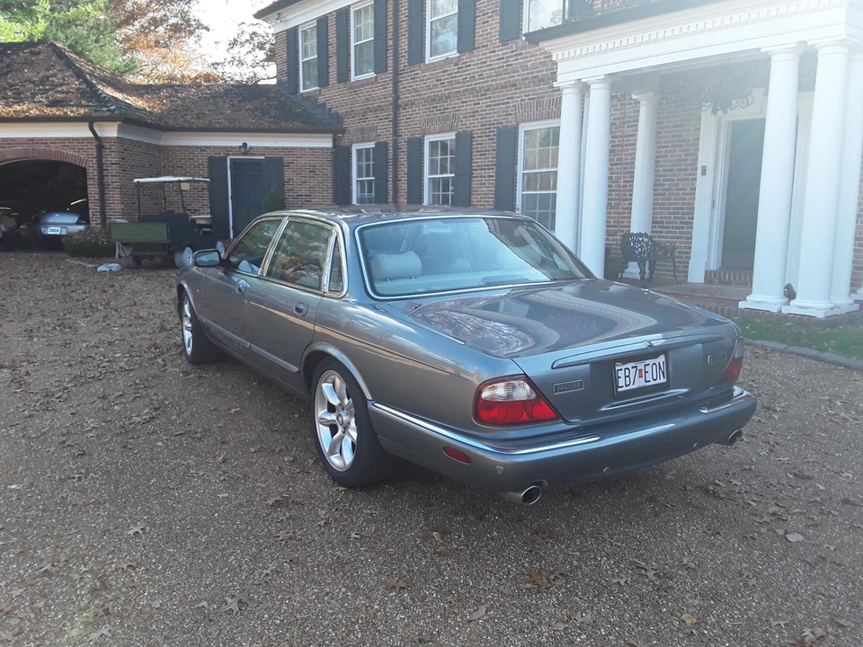 2003 Jaguar X308 XJR - Image 13 of 31