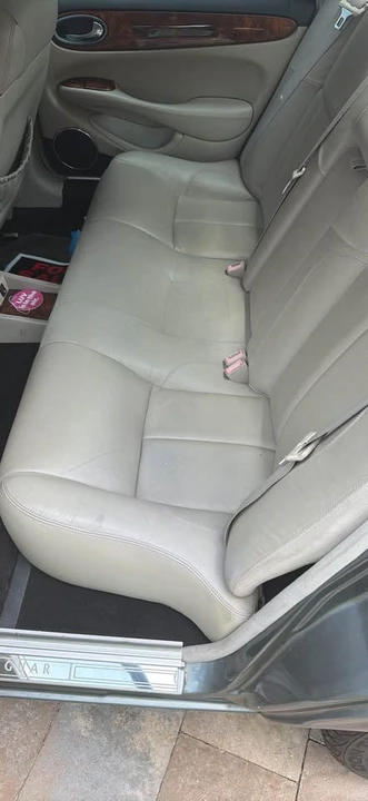 2003 Jaguar X308 XJR - Image 2 of 4