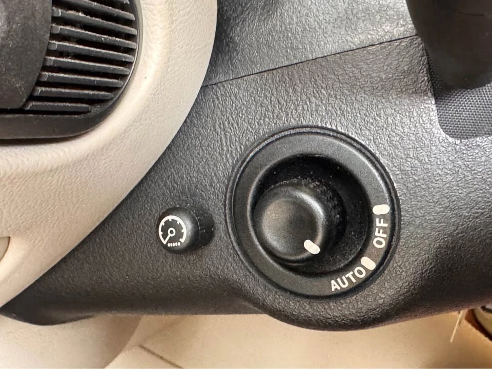 2003 Jaguar X308 XJR - Image 17 of 20
