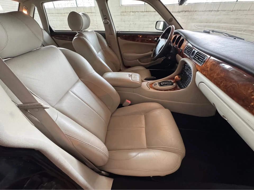 2003 Jaguar X308 XJR - Image 11 of 20