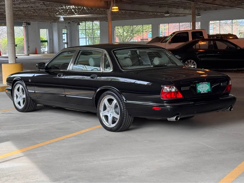 2003 Jaguar X308 XJR - Image 3 of 20