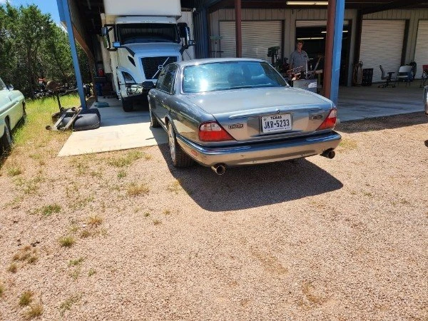 2003 Jaguar X308 XJR - Image 4 of 8