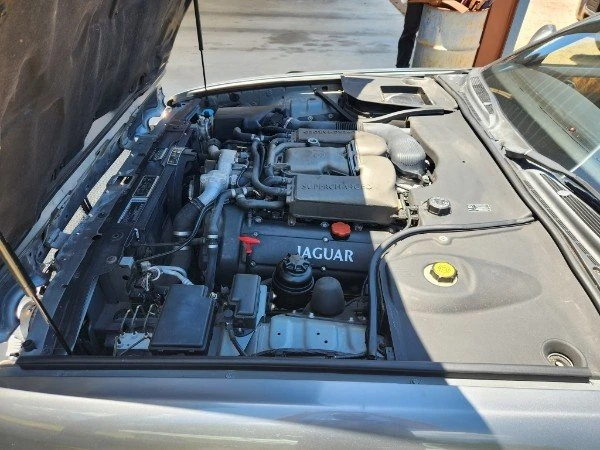 2003 Jaguar X308 XJR - Image 6 of 8